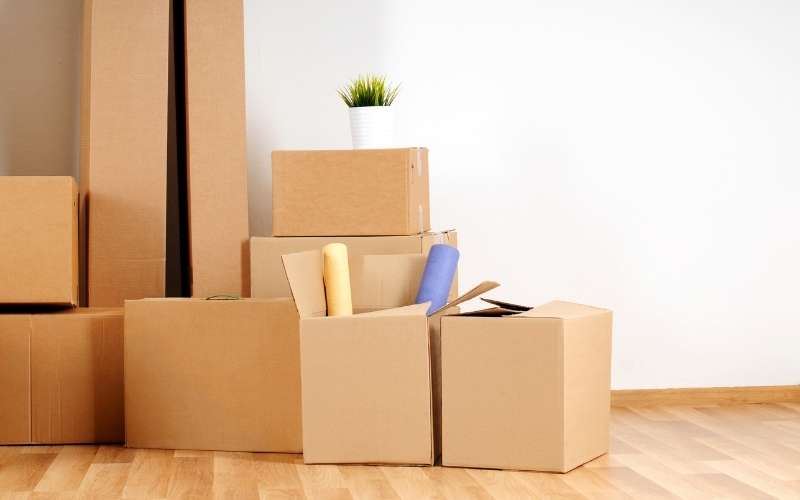 You are currently viewing 10 Ways to Reuse your Moving Boxes 